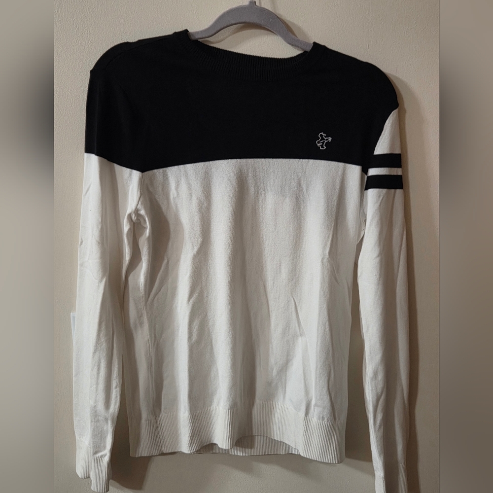 Louis Castel body 2-color plain sleeve 2-line armband round sweater